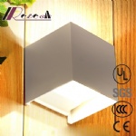 Modern Waterproof Engineering Outdoor Square Bedside Wall Lamp