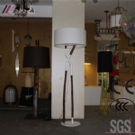 Floor lamp